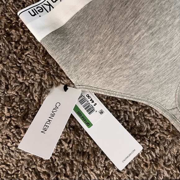 Calvin Klein Sports Bra - Picture 5 of 11